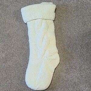Thirty One  Luxe Chunky Knit Stocking  in  Cream   NWT